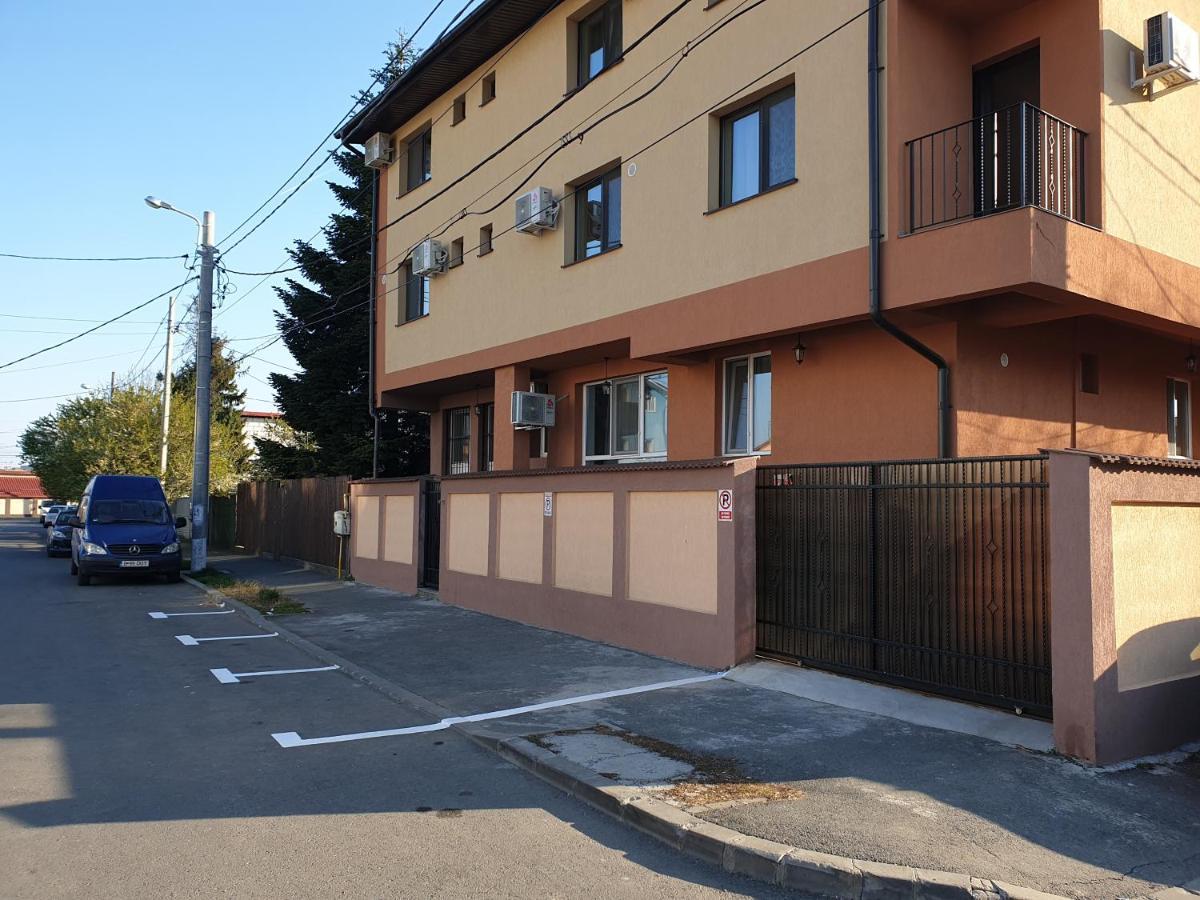 Villa Accommodation Bucareste Exterior foto